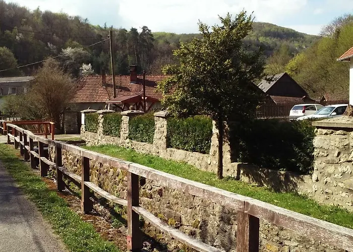Hudi-lak Háromhuta