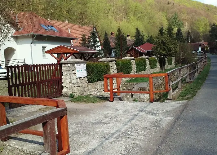 Hudi-lak Háromhuta